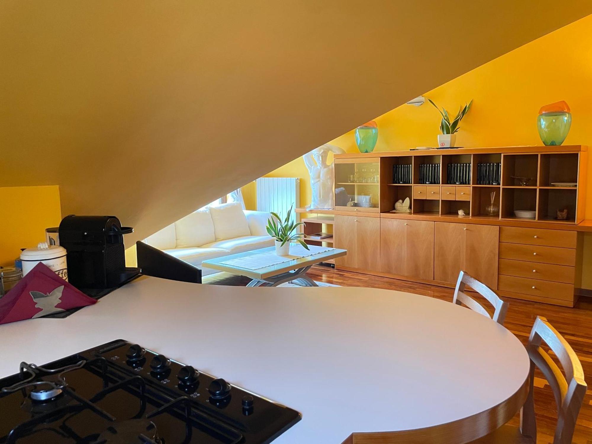 Appartamento Top-Floor Malpensa Gallarate Mxp-Airport Esterno foto